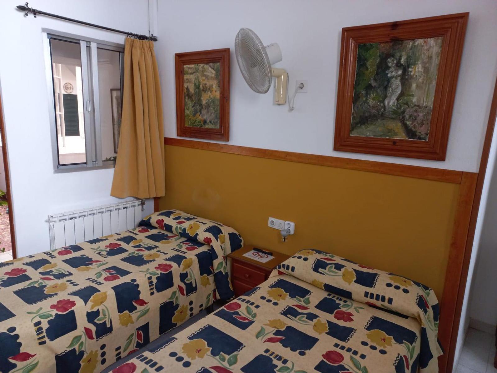 Hostal Manolo إل بويرتو دي سانتا ماريا الغرفة الصورة