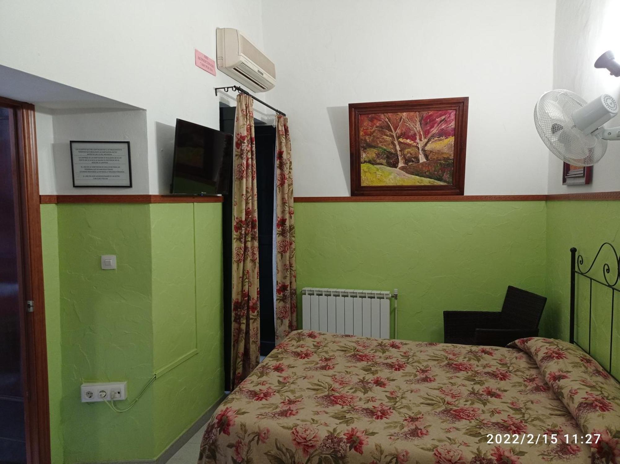 Hostal Manolo إل بويرتو دي سانتا ماريا الغرفة الصورة