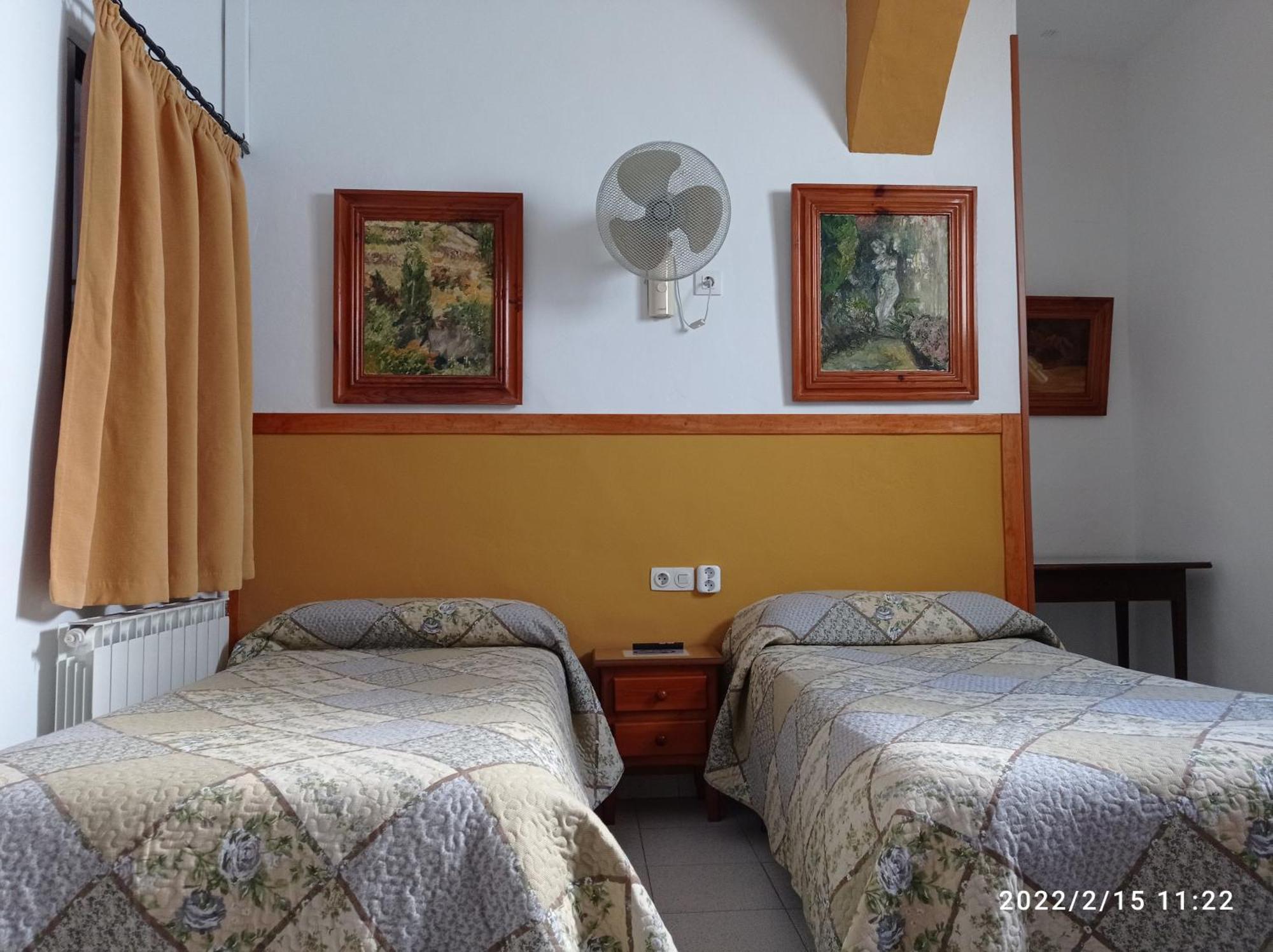 Hostal Manolo إل بويرتو دي سانتا ماريا الغرفة الصورة