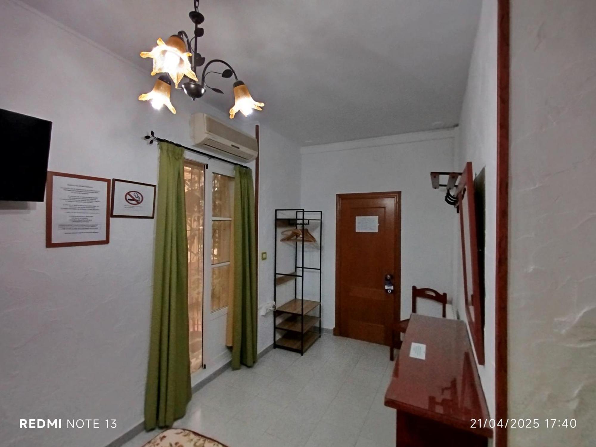 Hostal Manolo إل بويرتو دي سانتا ماريا الغرفة الصورة
